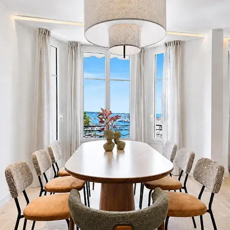 8a- Facing Port And Town Hall Apartment